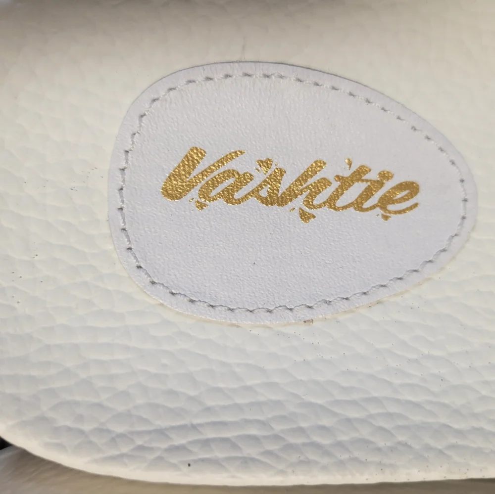 Puma NEW Slides Top Slides X Vashtie Mens 7.5 Women's 9 White- Gold‎